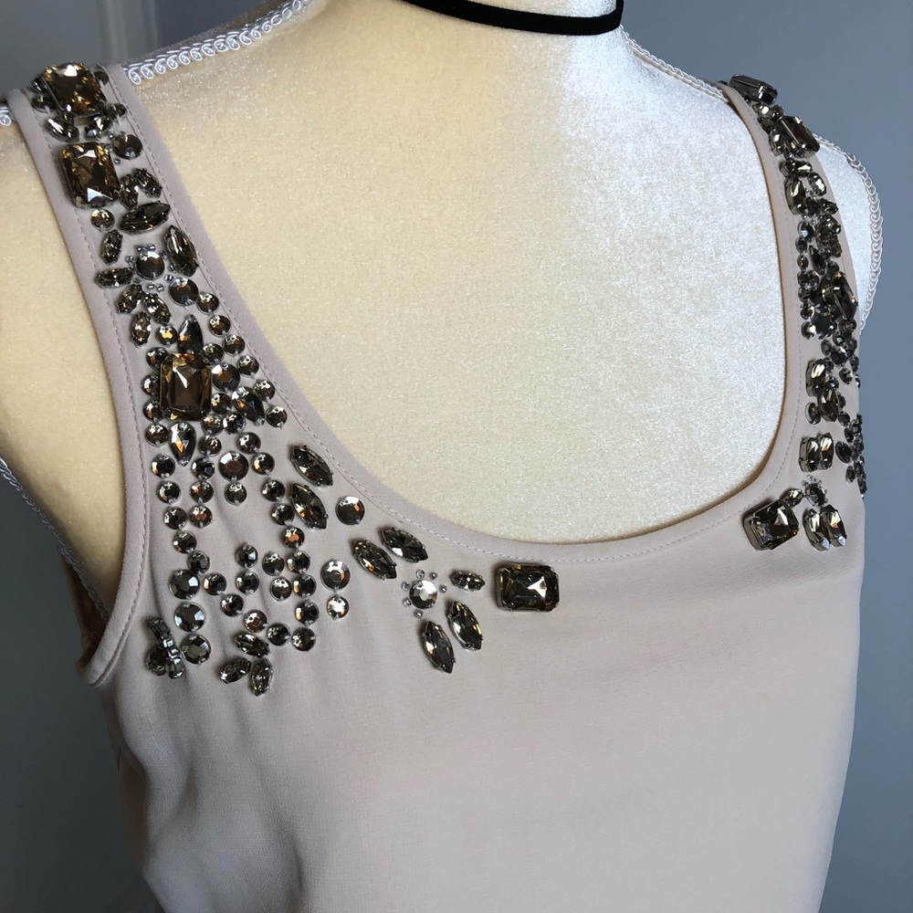 Express Top - Picture 2 of 7